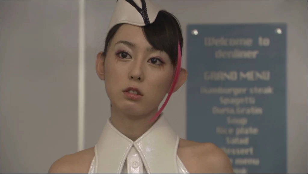 Peran lainnya Rina Akiyama di Kamen Rider Den-O sebagai Naomi