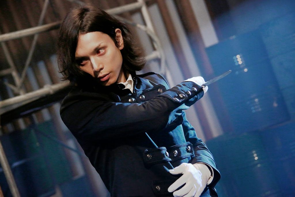 Hri Mizushima yang beradegan di film Black Butler sebagai Sebastian Michaelis